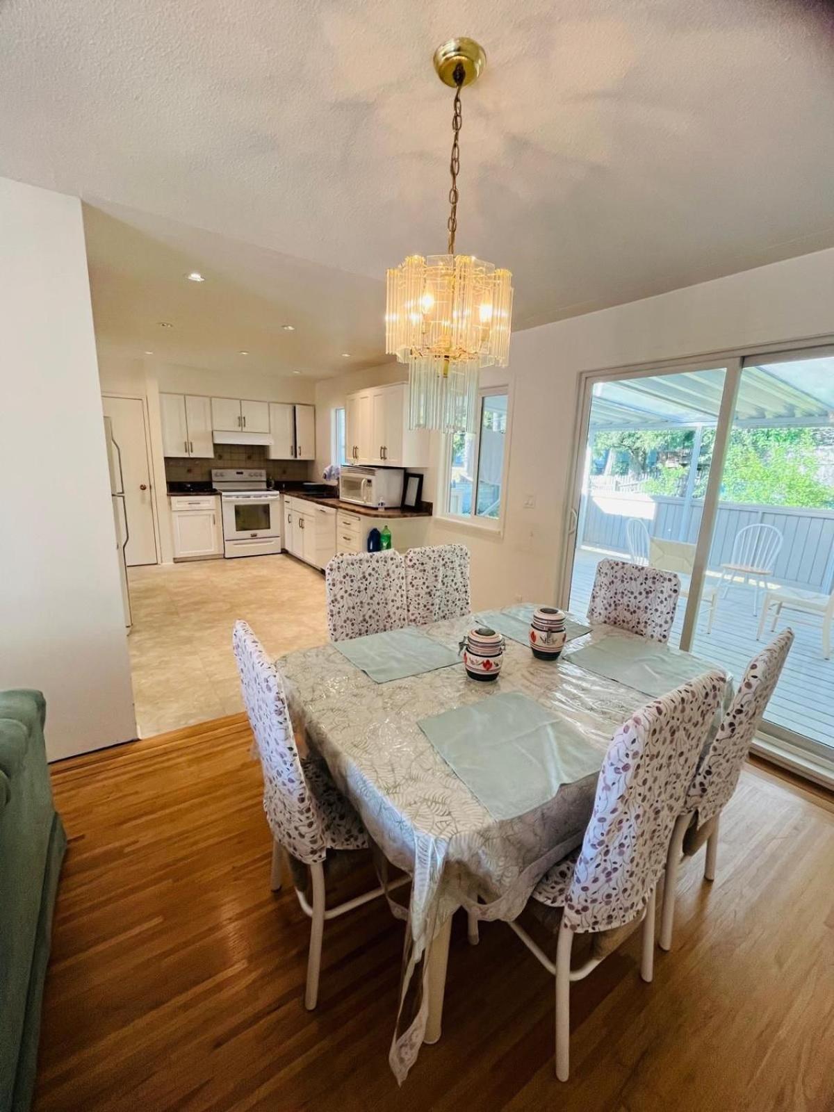 Cosy Romantic Stay In Surrey- Walking Distance From Guildford Town Centre Kültér fotó
